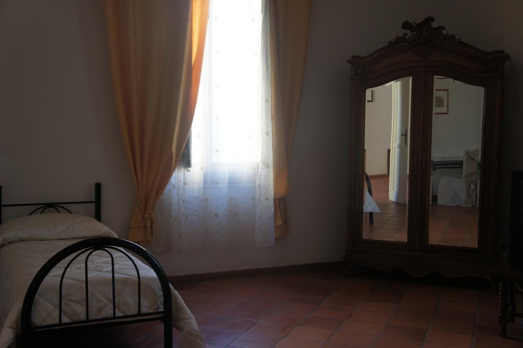 קלטניסטה Villa Fiocchi חדר תמונה